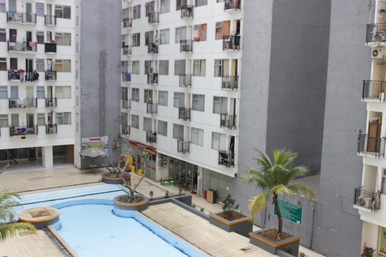 Modest 2Br Apartment At The Jarrdin Cihampelas By Travelio バンドゥン エクステリア 写真