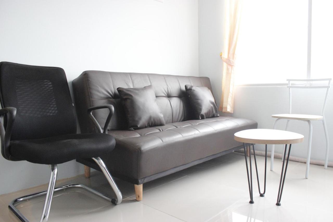 Modest 2Br Apartment At The Jarrdin Cihampelas By Travelio バンドゥン エクステリア 写真